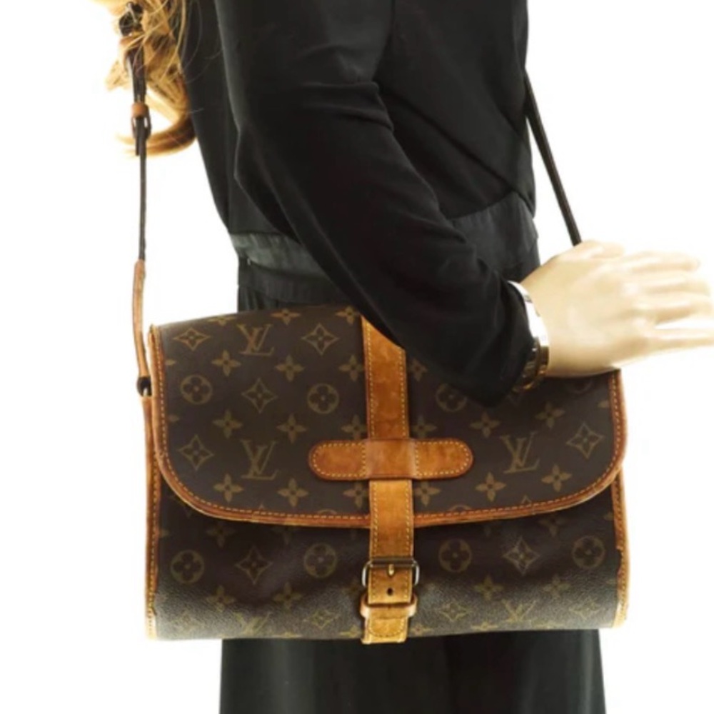 Louis Vuitton Monogram Canvas Messenger Bag in Brown and Tan